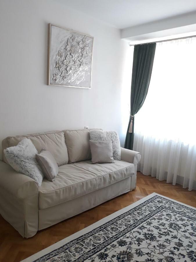 Apartment Bianco Central Sibiu Eksteriør billede